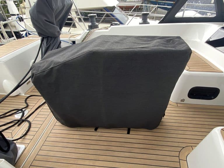 Hanse 455 Cockpit Table Cover