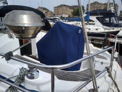 Bavaria 30 2006 Model, Wheel, Table and Pedastal Cover
