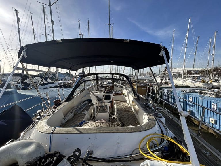 Najad 460 Sectional Bimini