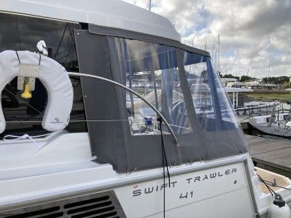 Beneteau Swift Trawler ST41 Sedan Cockpit Enclosure