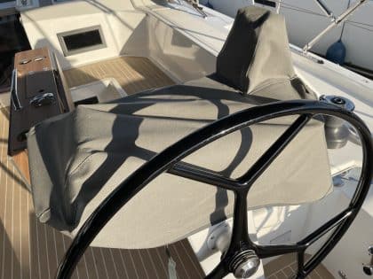 Bavaria C46 Instrument Console Cover