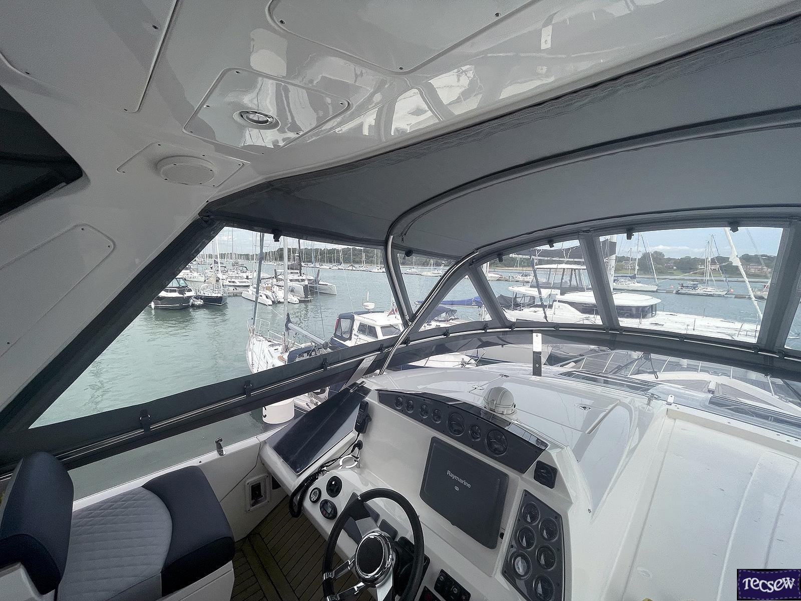 Bimini Enclosure Conversion Sealine T60 (14)
