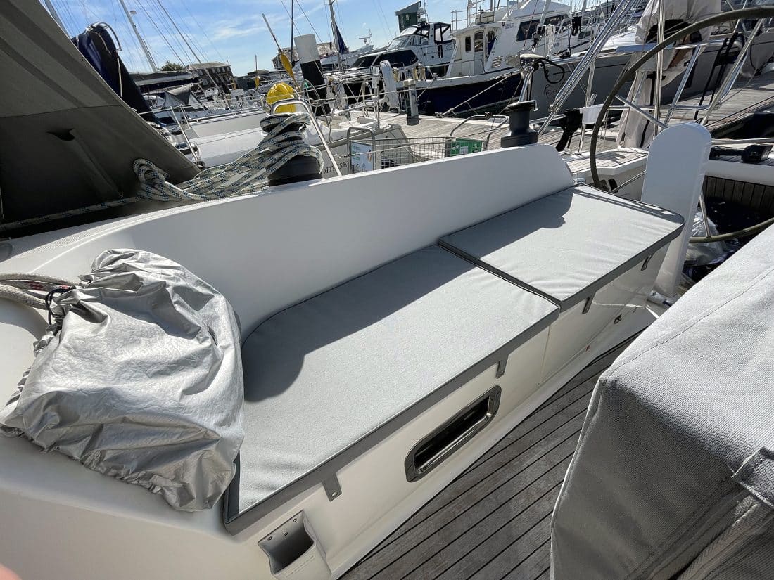 Cockpit Cushions Bavaria Cruiser 41 (2)