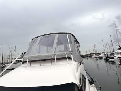 Flybridge Bimini EnclosureConversion – Fairline Phantom 43 (15)