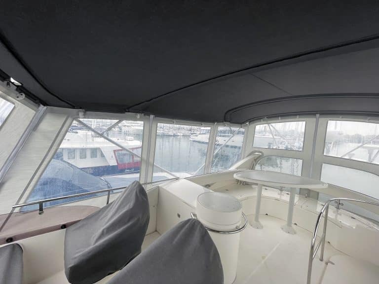 Flybridge Bimini EnclosureConversion – Fairline Phantom 43 (9)