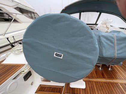 Pedestal and Wheel Covers – Hanse 410 (2)