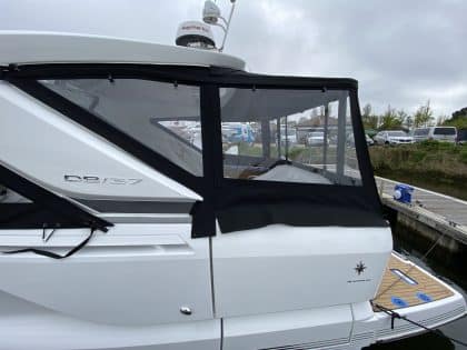 Jeanneau DB 37 Fore and Aft Cockpit Enclosures, Design 1 with aft frame